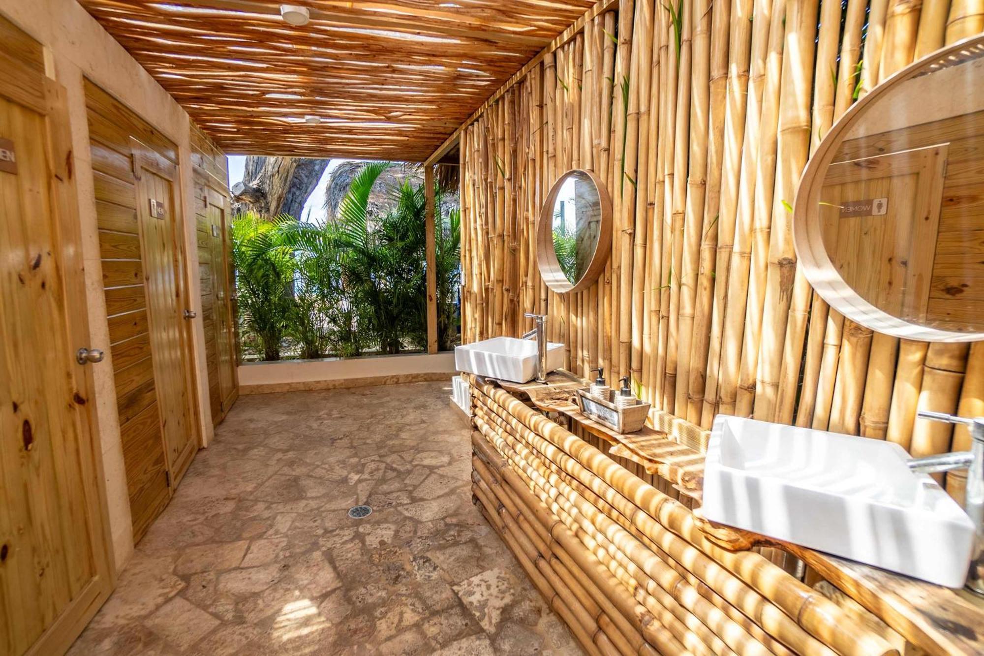 Bungalow #15 At Waterfront Playa Alicia Sosúa エクステリア 写真